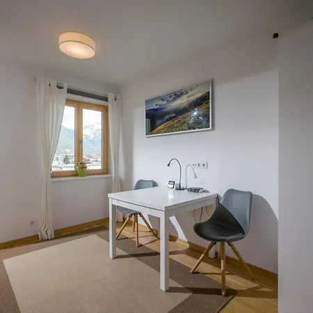 Haus Bauer Apartamento *